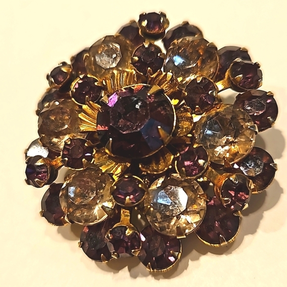 Vintage Purple & Lavender Rhinestones on Goldtone 1 1/2" Dia. Brooch - Picture 1 of 6